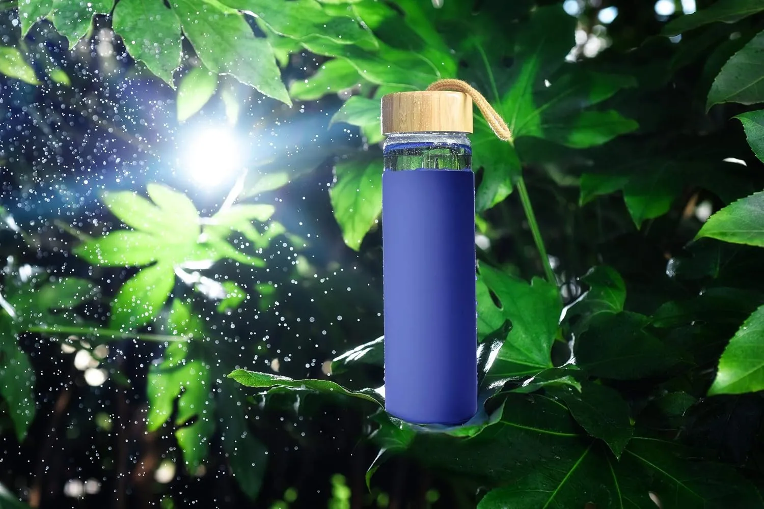 20 Oz Borosilicate Glass Water Bottle with Bamboo Lid and Silicone Sleeve – Reusable BPA Free Drinking Bottle with Lids - Cute Bottle for Women - Glass Shaker Bottle (Navy Blue)