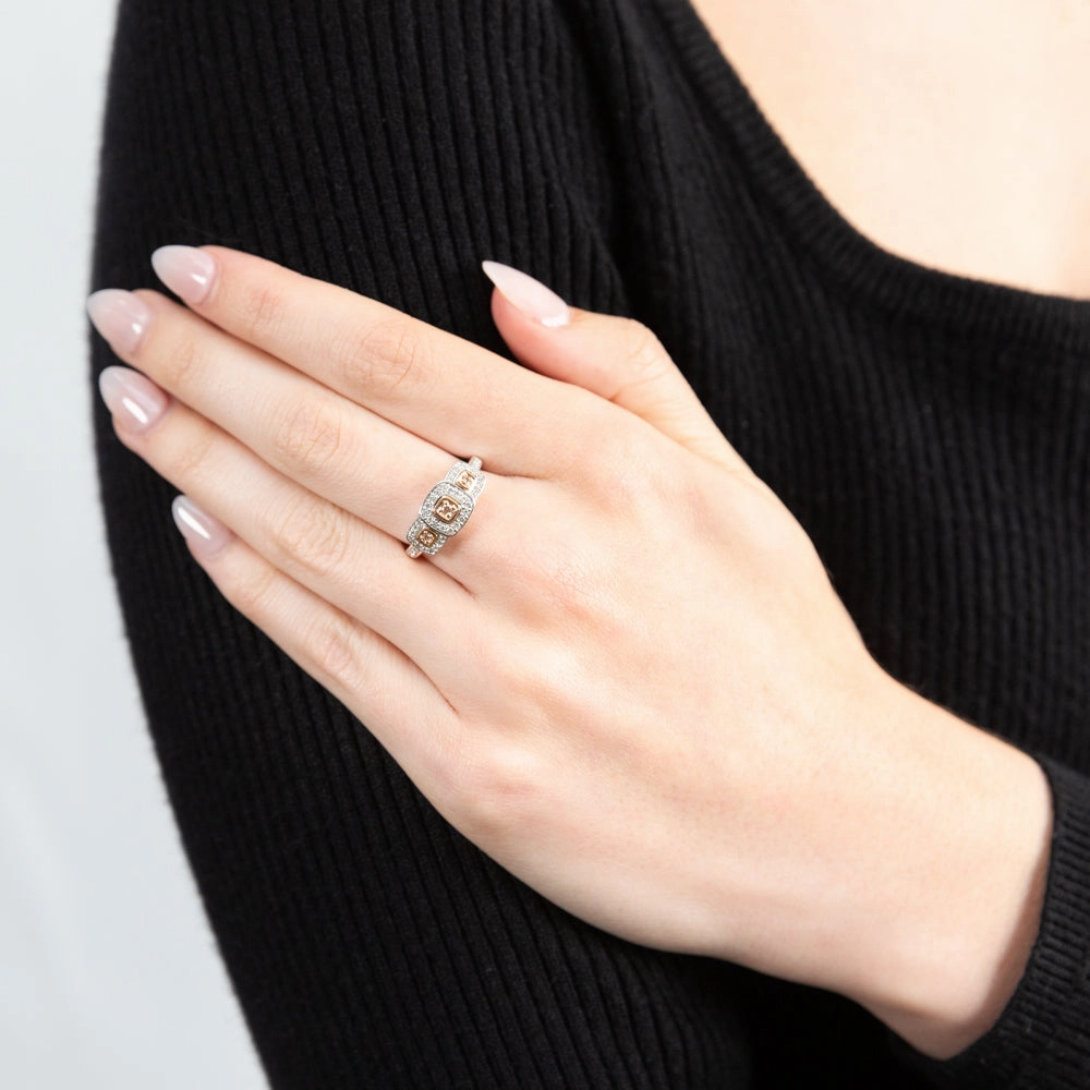 9ct White Gold 1/4 Carat Diamond Ring with 3 Pink Diamonds