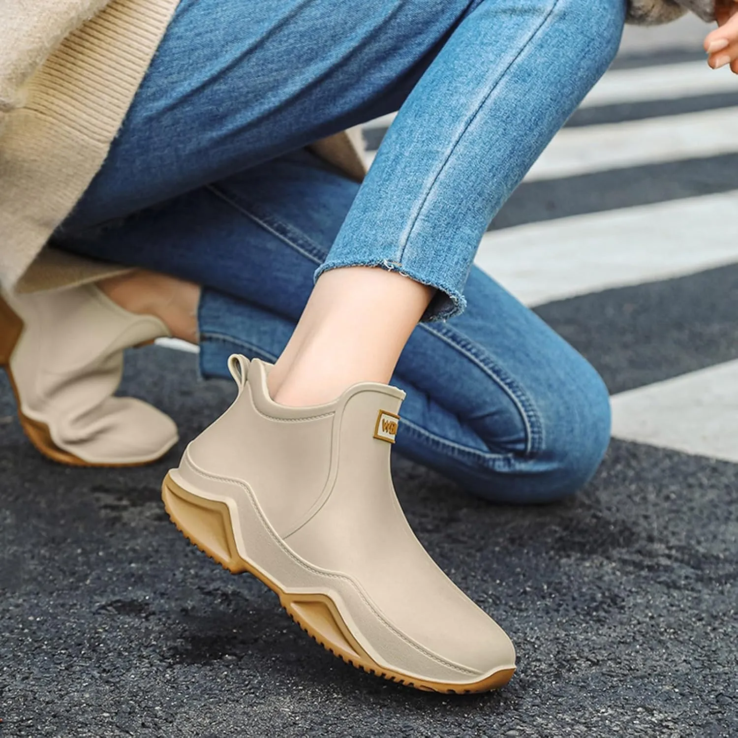 Couple Rain Shoes Outside Wear Versatile Water Shoes Thick Bottom Comfortable Non Slip Rain Boots for Thick Calves