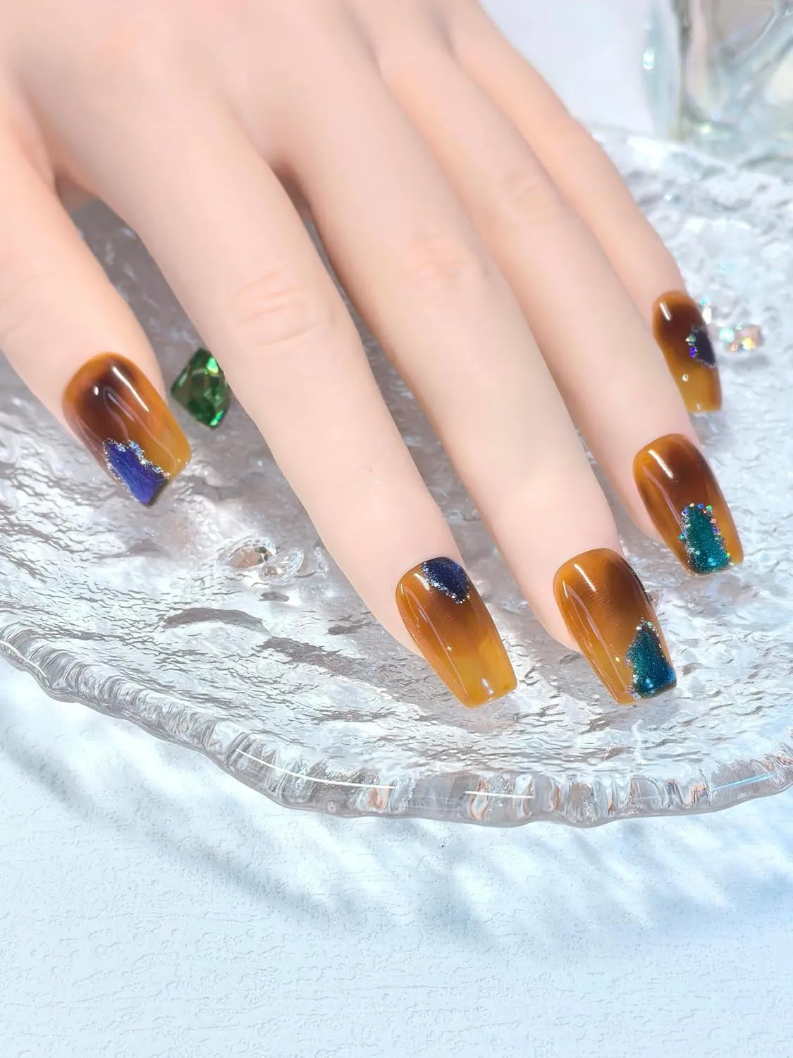 Cute Black Cat Press-On Nails, Short Squoval Artificial Nails, cat eye Design, 10 Pieces (Desert oasis, Medium hands)