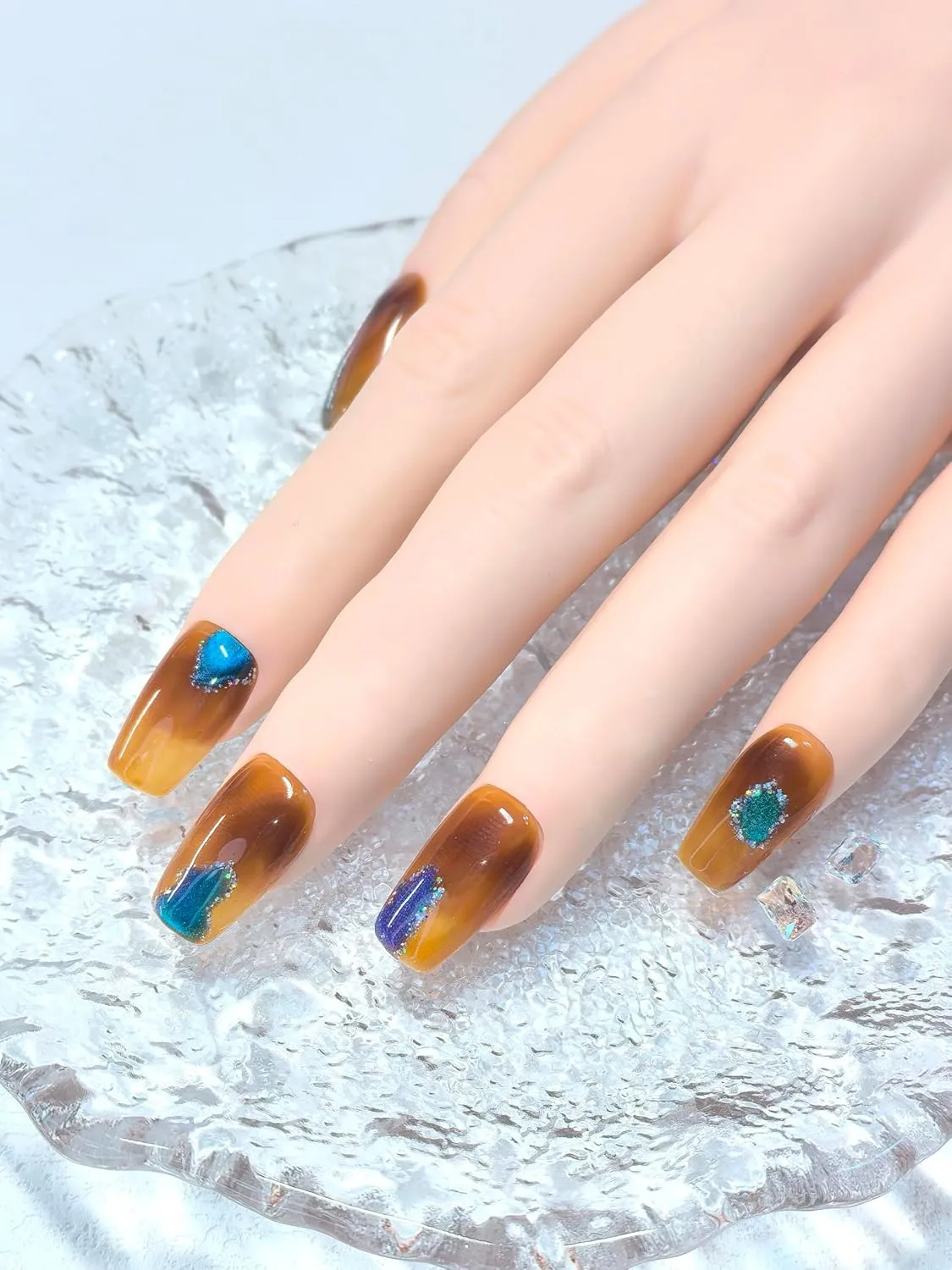 Cute Black Cat Press-On Nails, Short Squoval Artificial Nails, cat eye Design, 10 Pieces (Desert oasis, Medium hands)