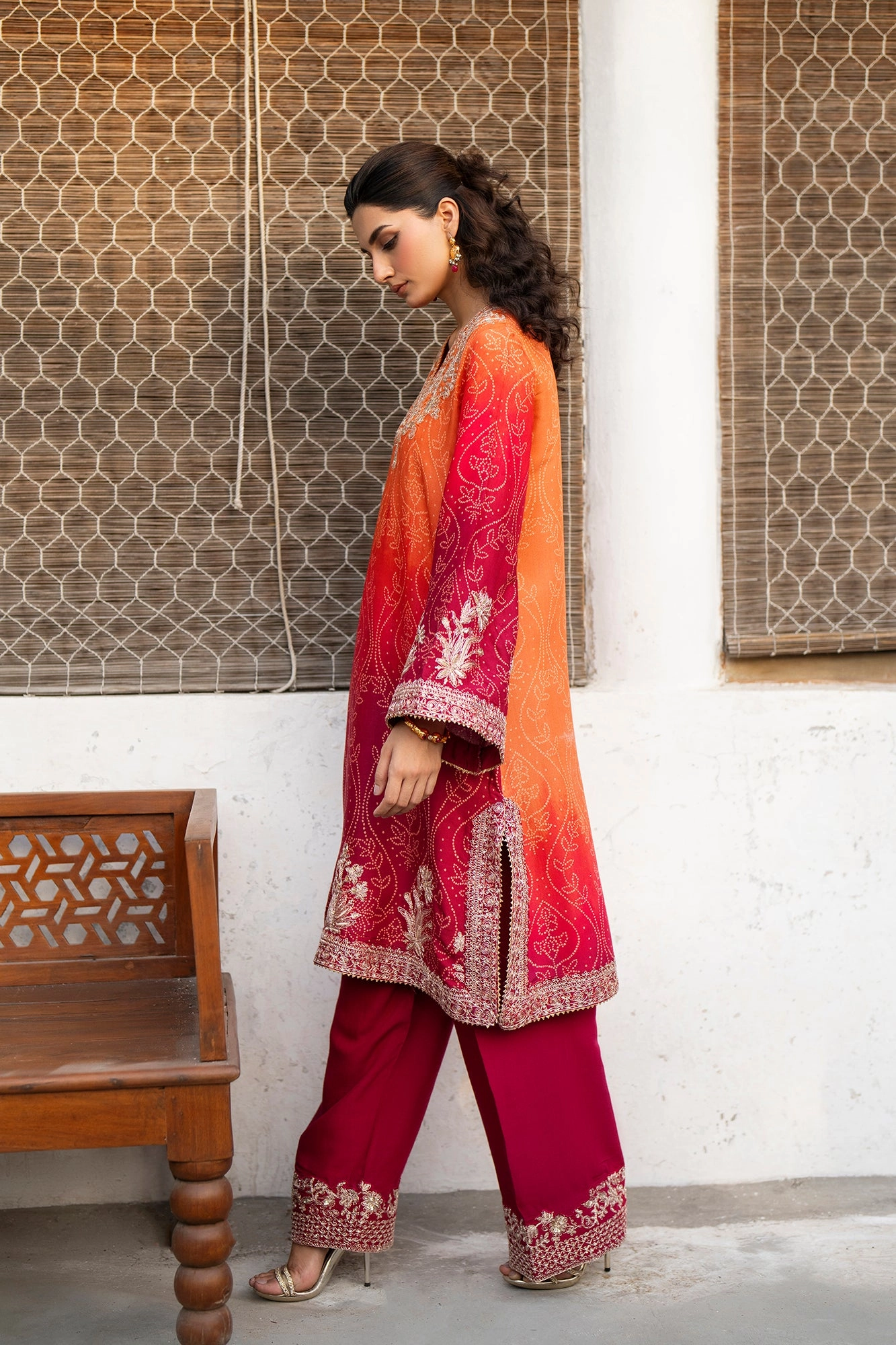 EMBROIDERED SUIT (E0792/104/212)