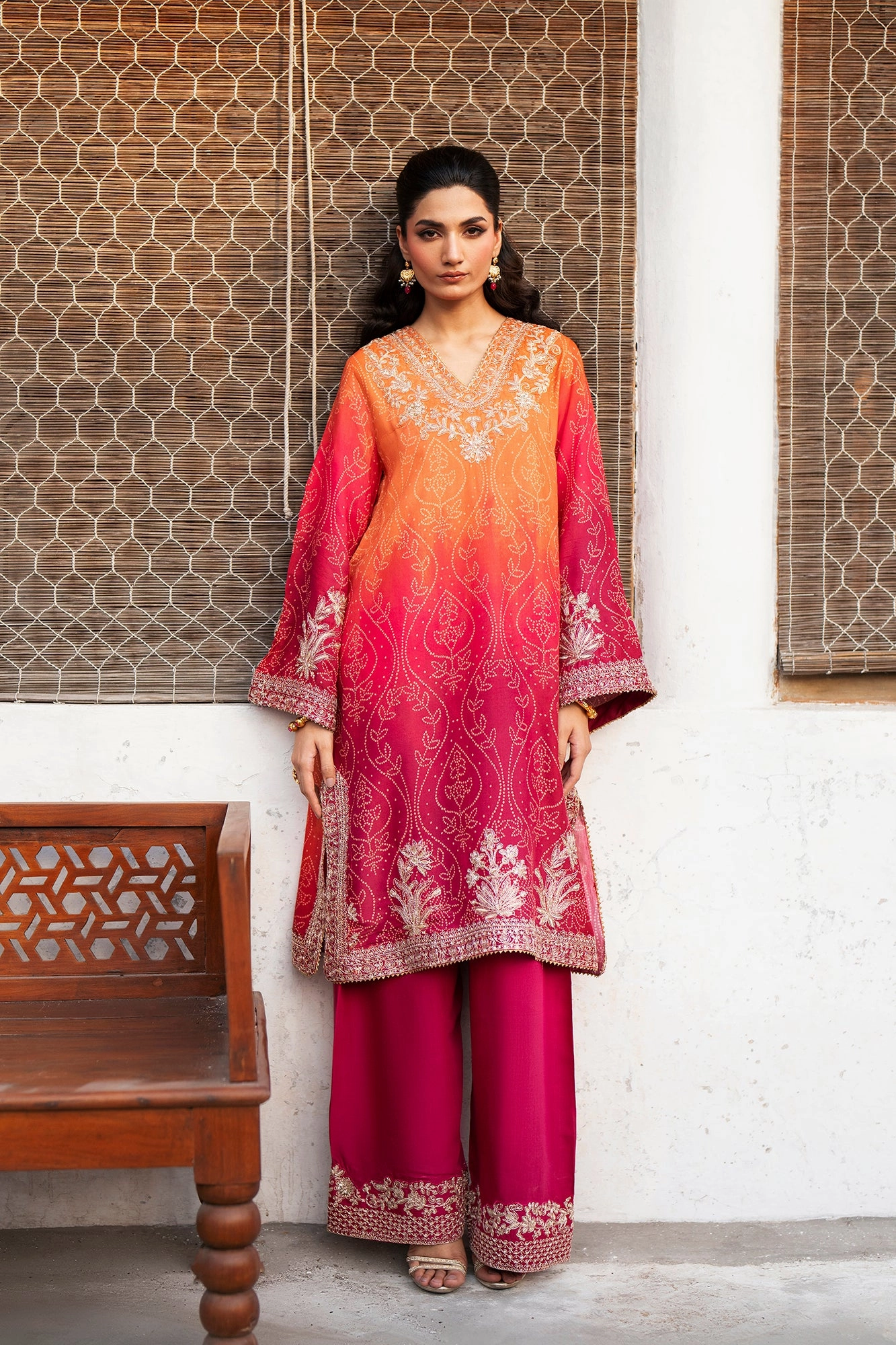 EMBROIDERED SUIT (E0792/104/212)