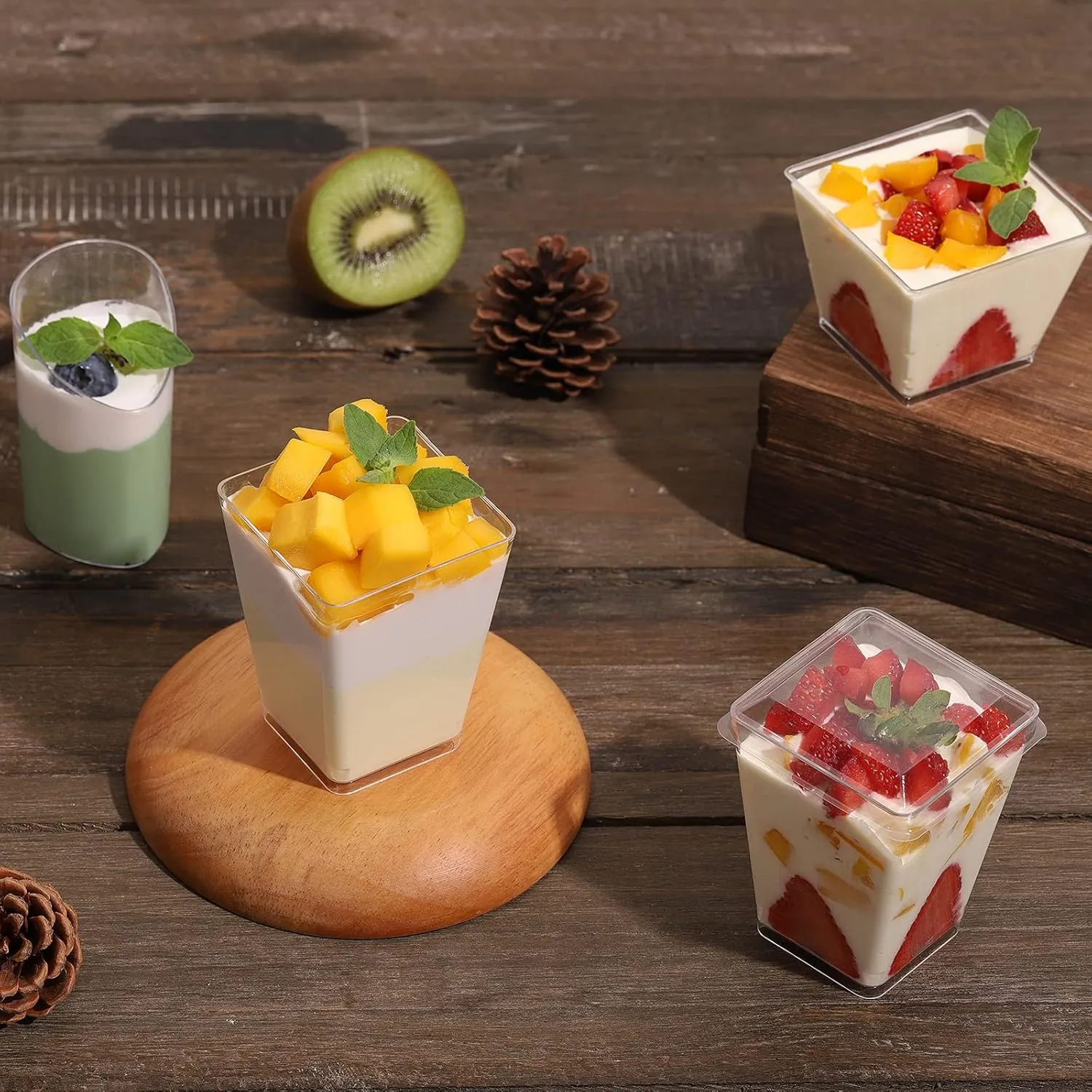 Eupako 100 Pack 5 oz Square Clear Plastic Dessert Cups with Lids and Spoons, Small Clear Tumbler Cups Set, Great for Desserts, Appetizers, Puddings, Mousse
