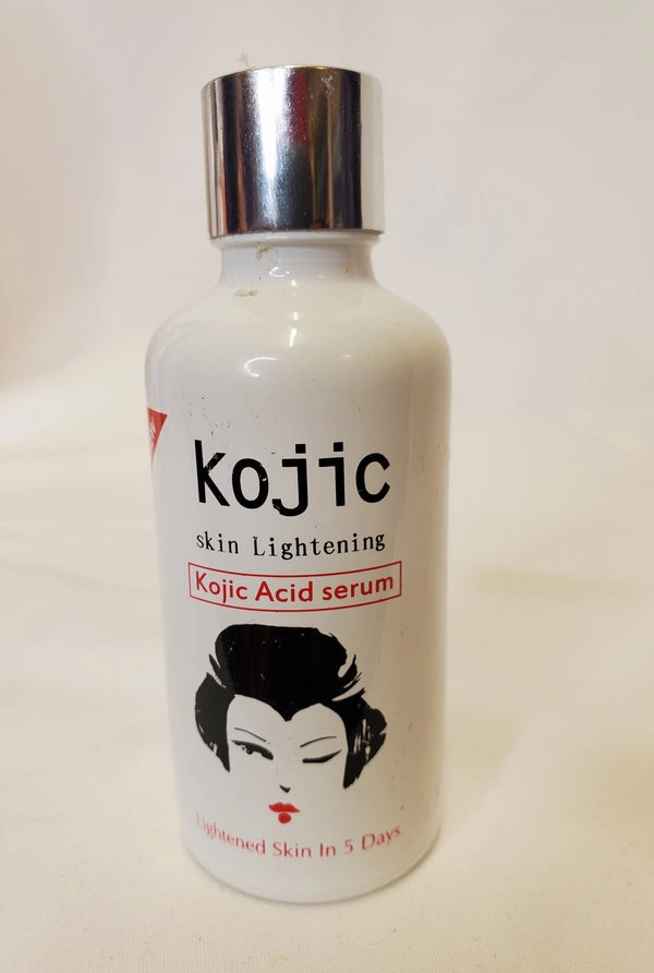 Kojic Acid Skin Lighttening Serum
