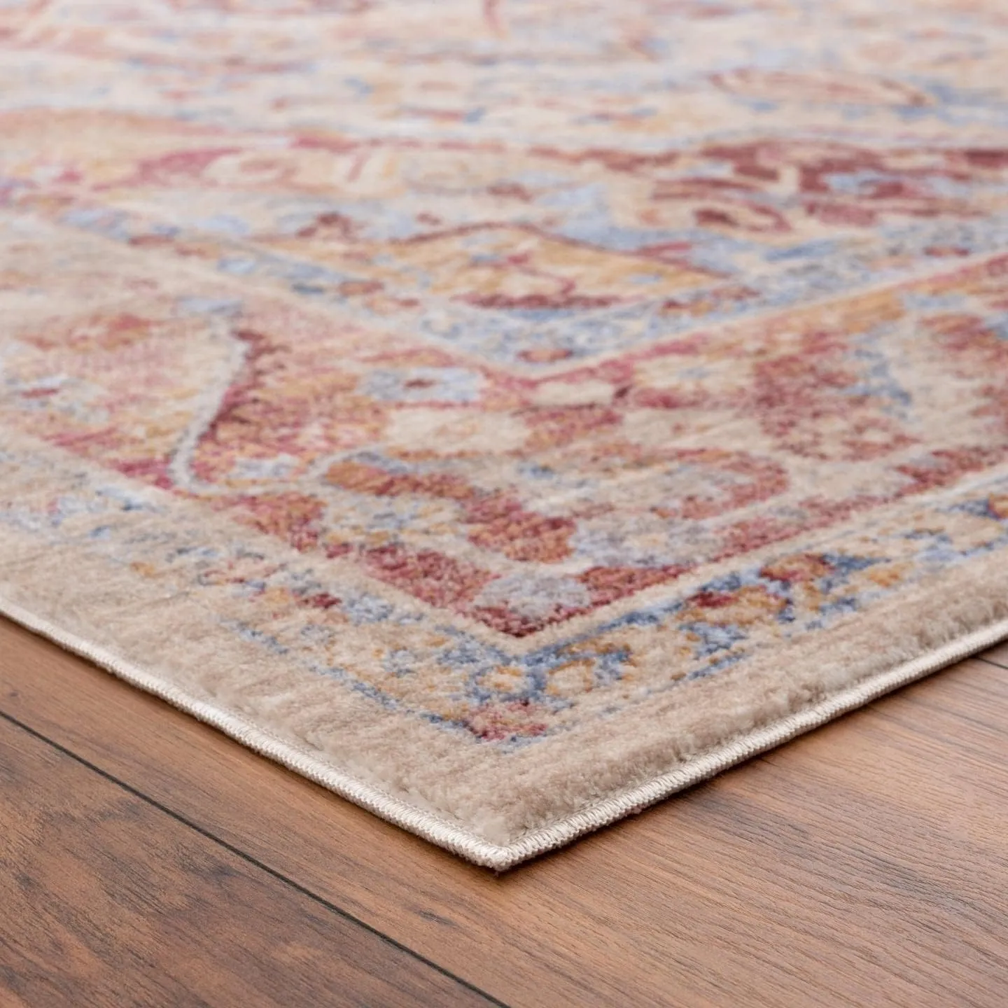 LUXE WEAVERS Floral Oriental Ivory 2x3 Area Rug