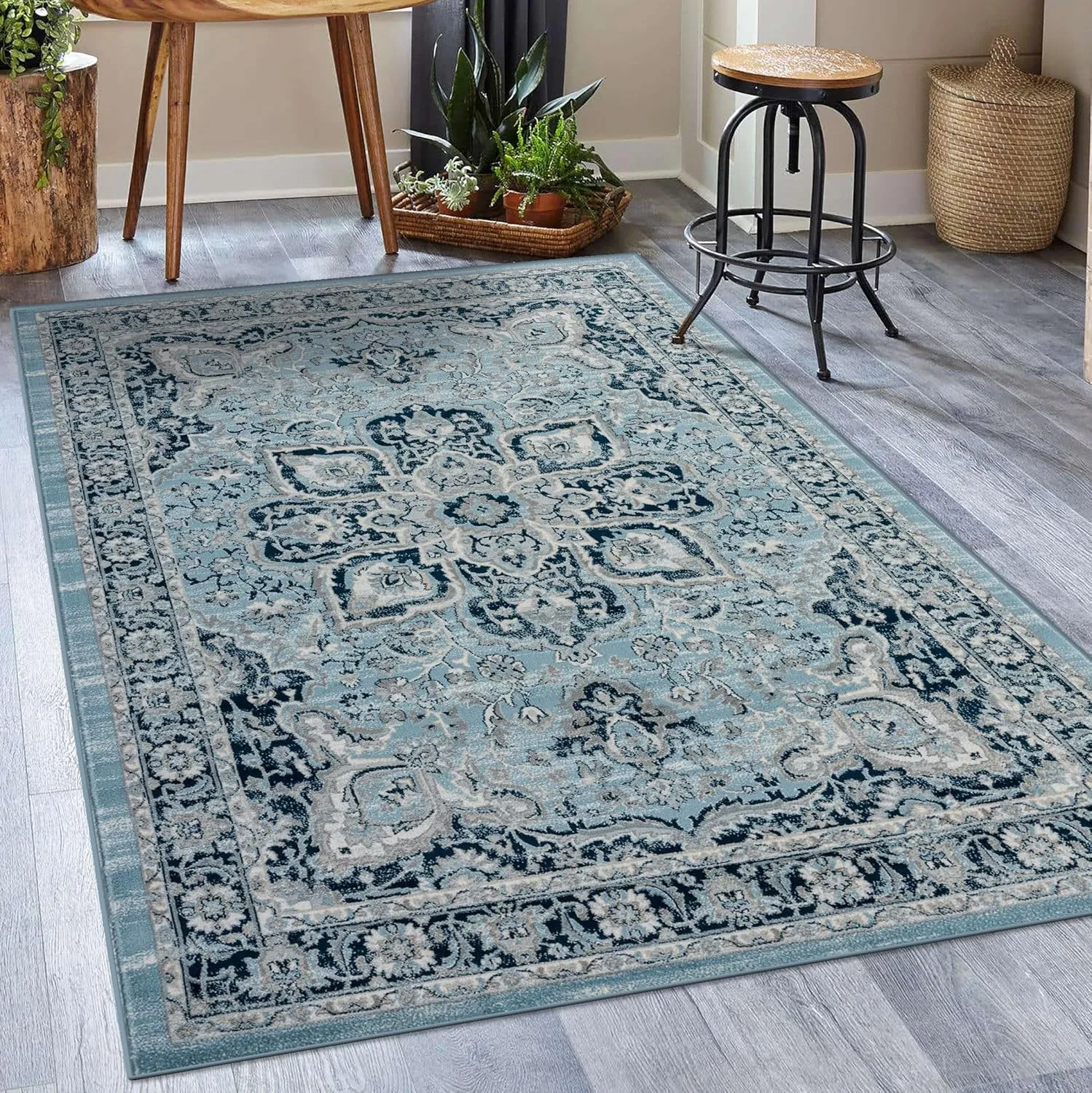 LUXE WEAVERS Olimpia Collection 5940 Blue 5x7 Oriental Floral Area Rug