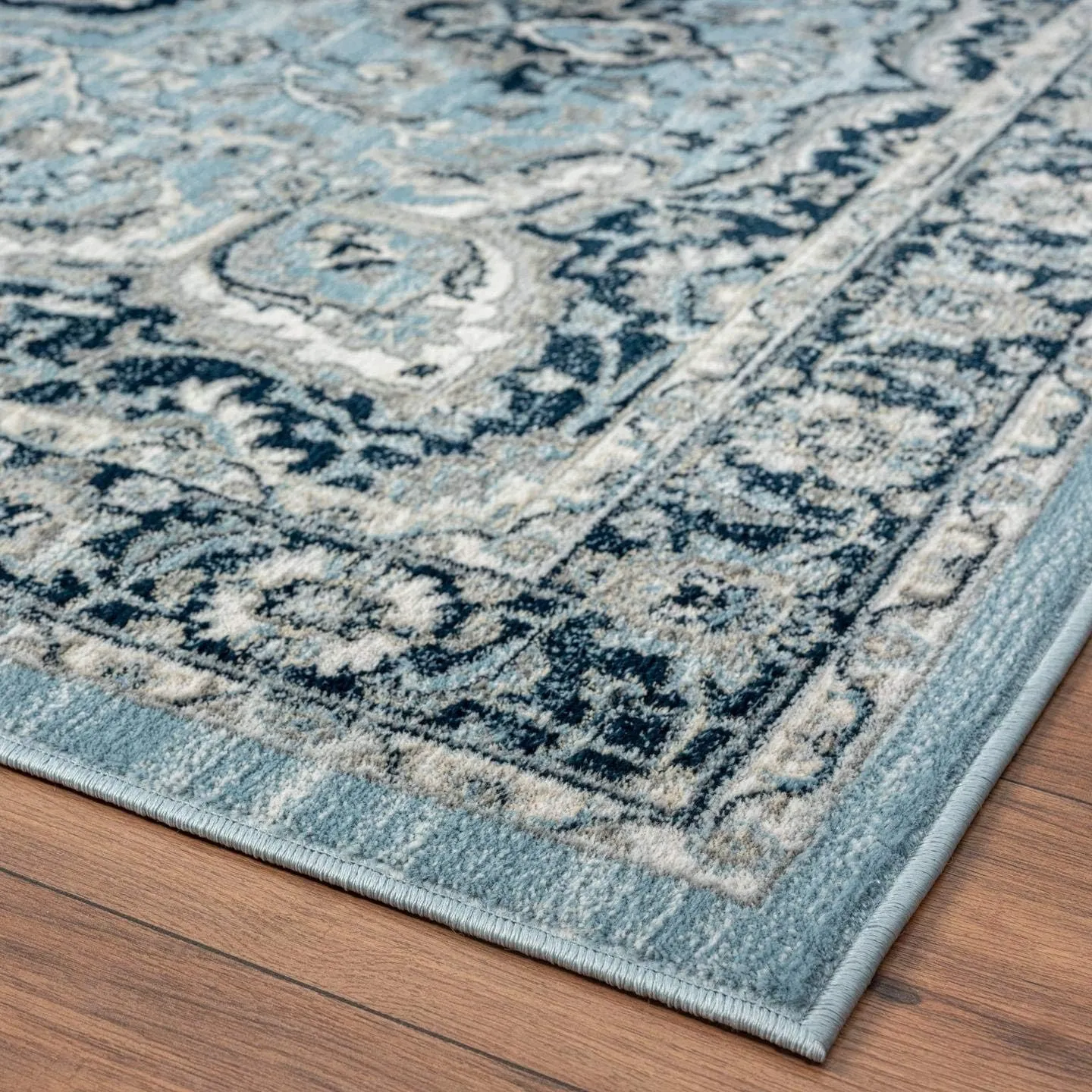 LUXE WEAVERS Olimpia Collection 5940 Blue 5x7 Oriental Floral Area Rug