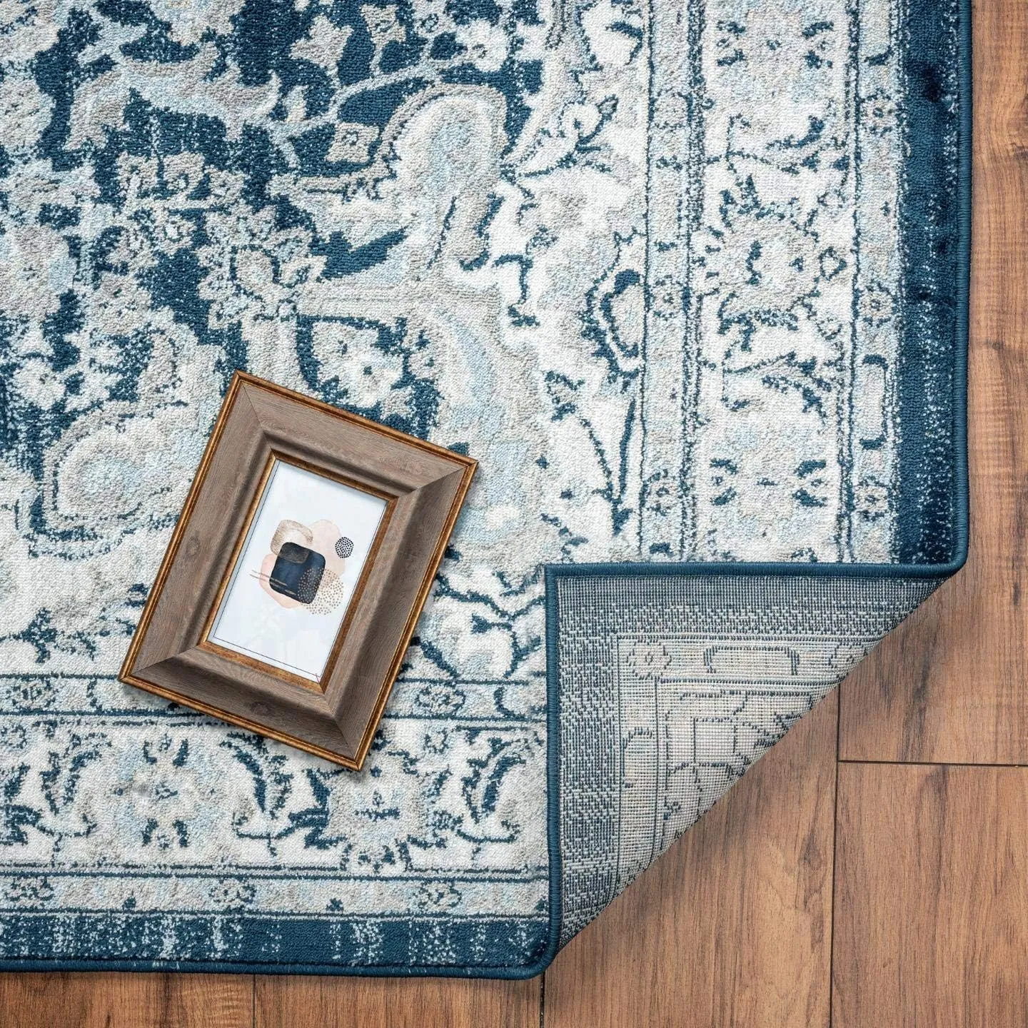 LUXE WEAVERS Olimpia Collection 5940 Ivory 5x7 Oriental Floral Area Rug