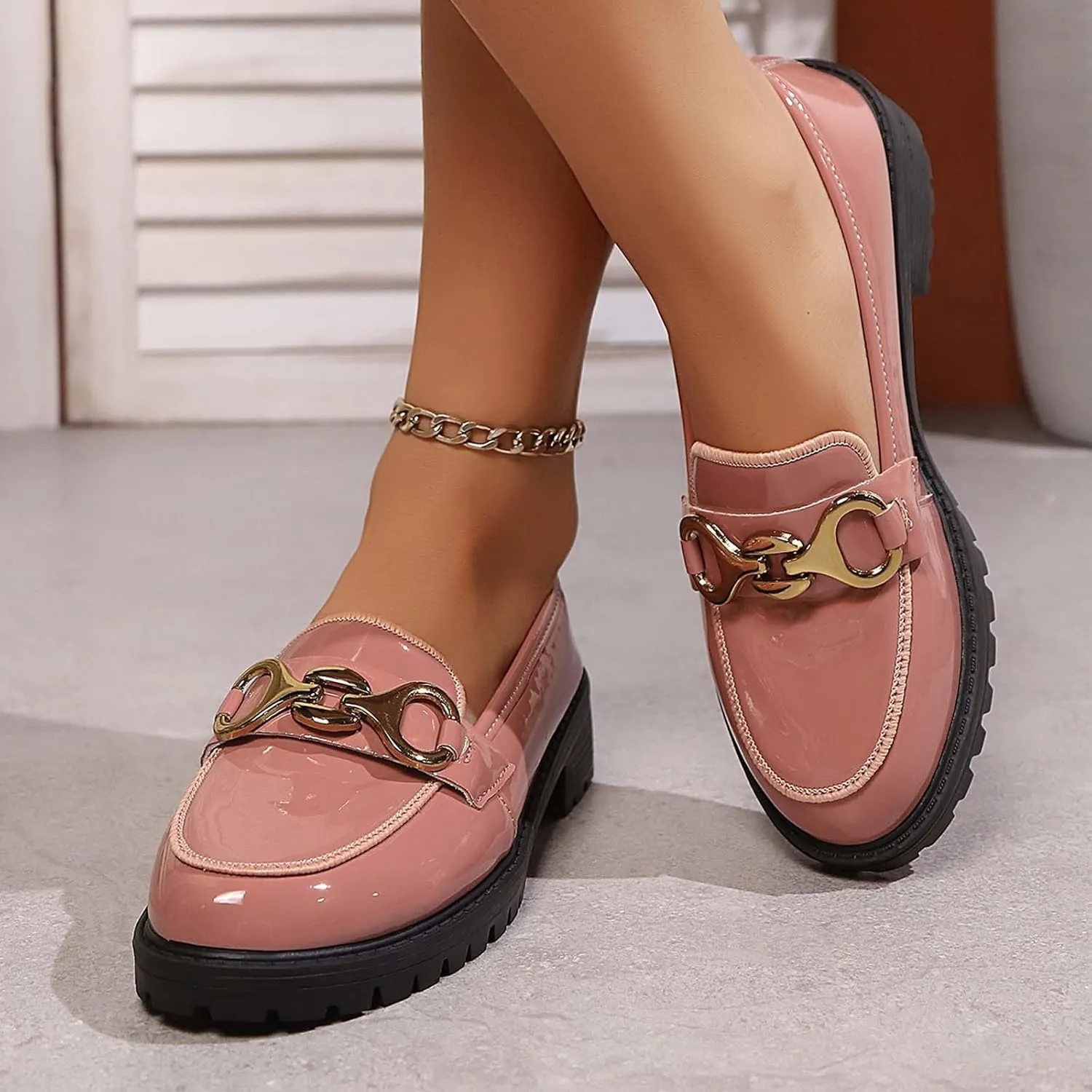 Women's Casual Slip-On Shoes Comfortable Platform Loafers for Everyday Wear Spring Summer Fashion Flat Sandals with Sole