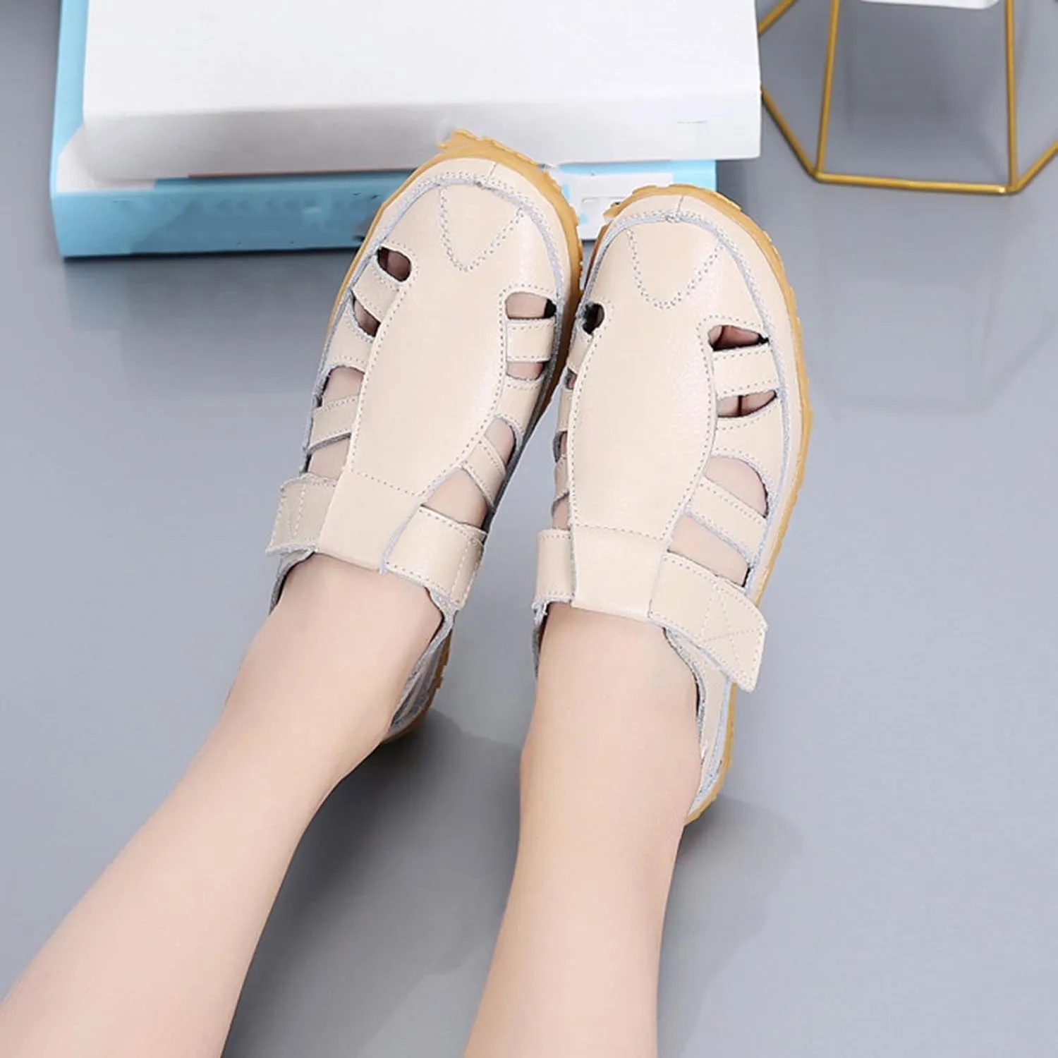 Women's Rubber Sole Orthopedic Sandals Anti-Slip Hollow Out Shoe Hook and Loop Closed Toe Trendy Flats