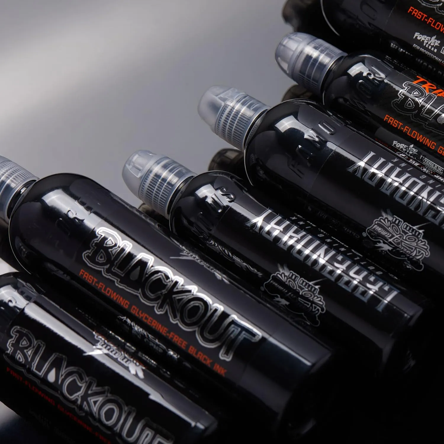 World Famous Tattoo Ink - Blackout Black, Ultra-Thin Black Tattoo Ink for Lining, Shading & Portrait Work - Vegan, Cruelty-Free, Professional-Grade Supplies & Equipment